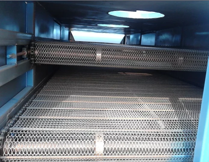 Inner detail of the conveyor belt dryers