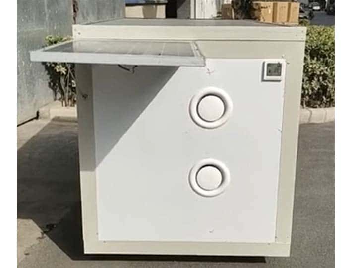 Solar fruit dryer